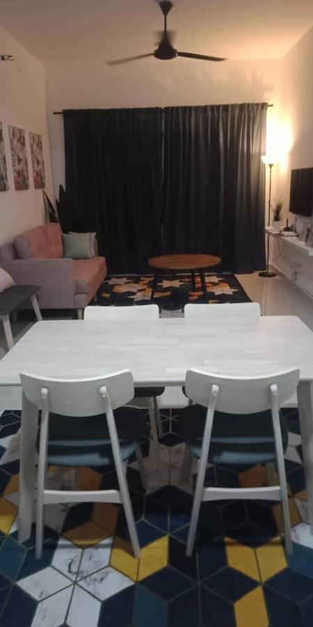 Bunga Homestay Sea View Kuala Terengganu Kültér fotó